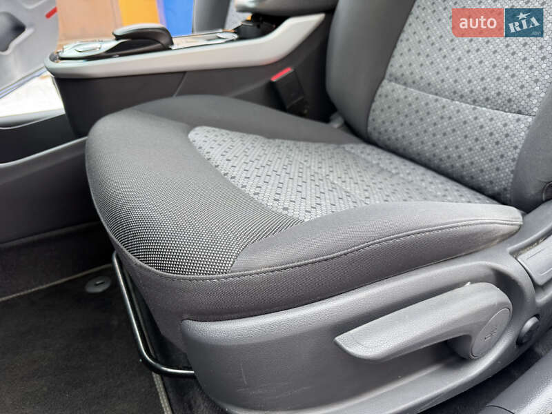 Хэтчбек Hyundai Ioniq 2017 в Ровно