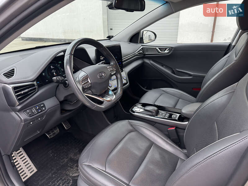 Лифтбек Hyundai Ioniq 2019 в Виннице