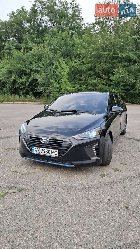 Hyundai Ioniq 2017 Hyundai Ioniq 2017
