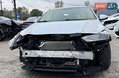 Хэтчбек Hyundai Ioniq 2019 в Киеве