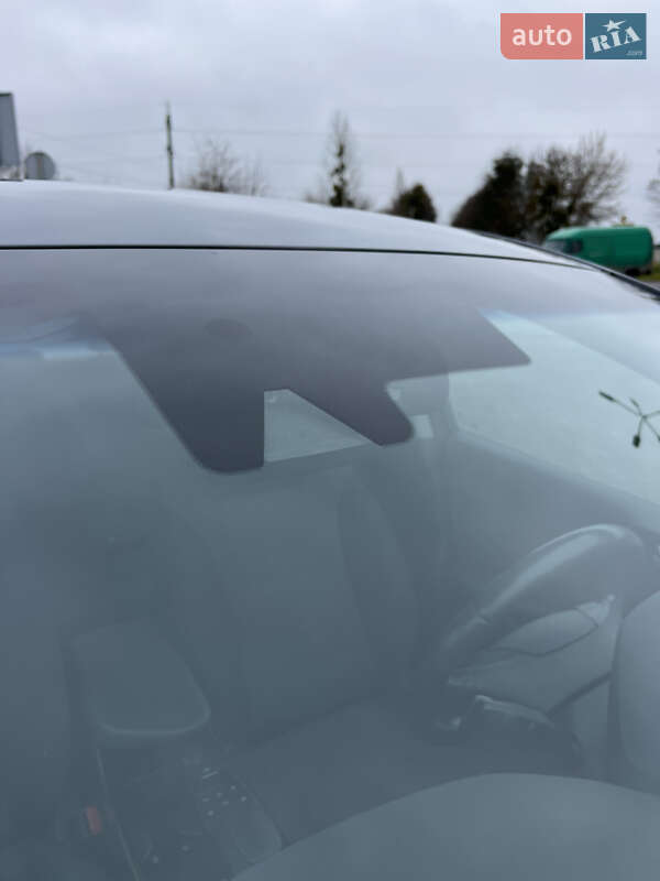 Хэтчбек Hyundai Ioniq 2018 в Луцке