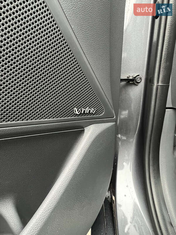 Хэтчбек Hyundai Ioniq 2018 в Луцке