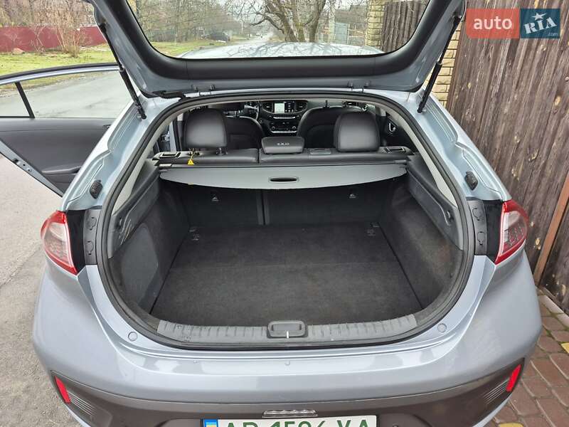 Хэтчбек Hyundai Ioniq 2017 в Виннице