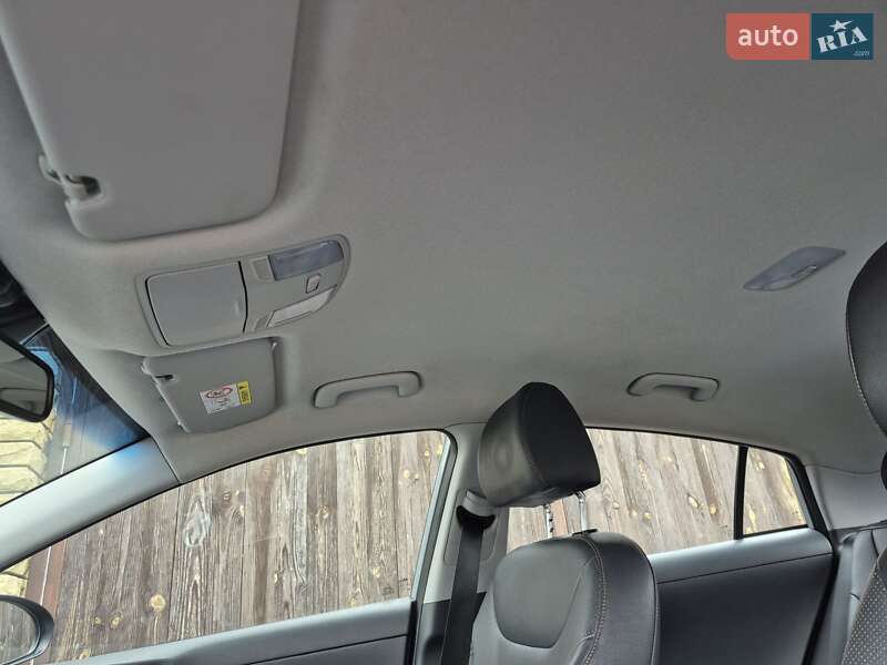 Хэтчбек Hyundai Ioniq 2017 в Виннице