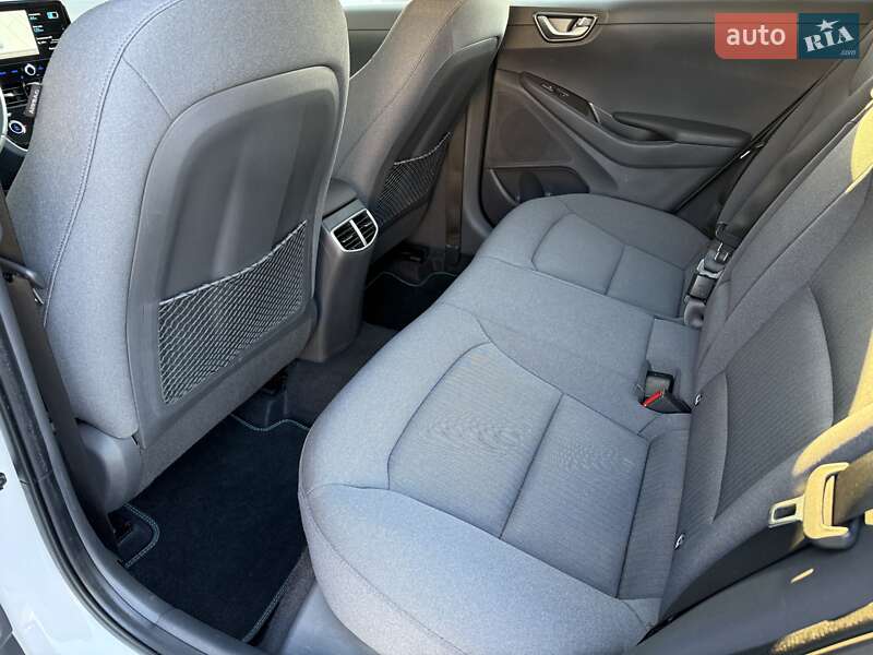 Лифтбек Hyundai Ioniq 2020 в Виннице