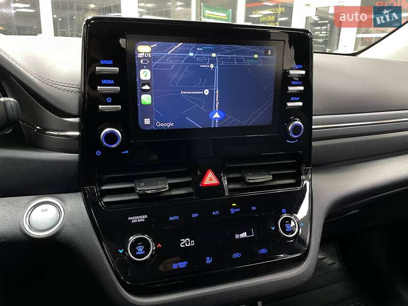 Лифтбек Hyundai Ioniq 2021 в Киеве фото 29 Лифтбек Hyundai Ioniq 2021 в Киеве