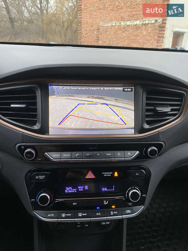 Хетчбек Hyundai Ioniq 2017 в Бережанах фото 35 Хетчбек Hyundai Ioniq 2017 в Бережанах