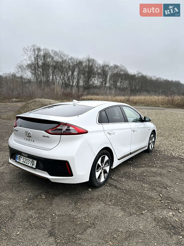 Хетчбек Hyundai Ioniq 2018 в Коломиї