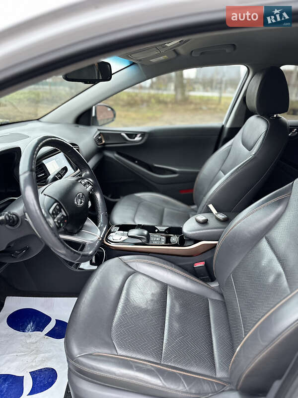Хетчбек Hyundai Ioniq 2018 в Коломиї