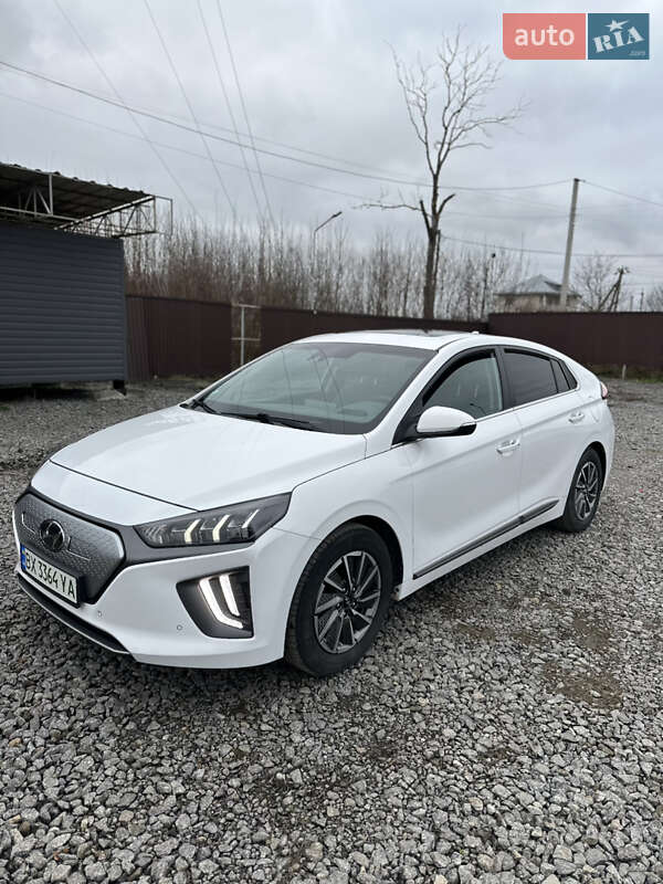Hyundai Ioniq 2019