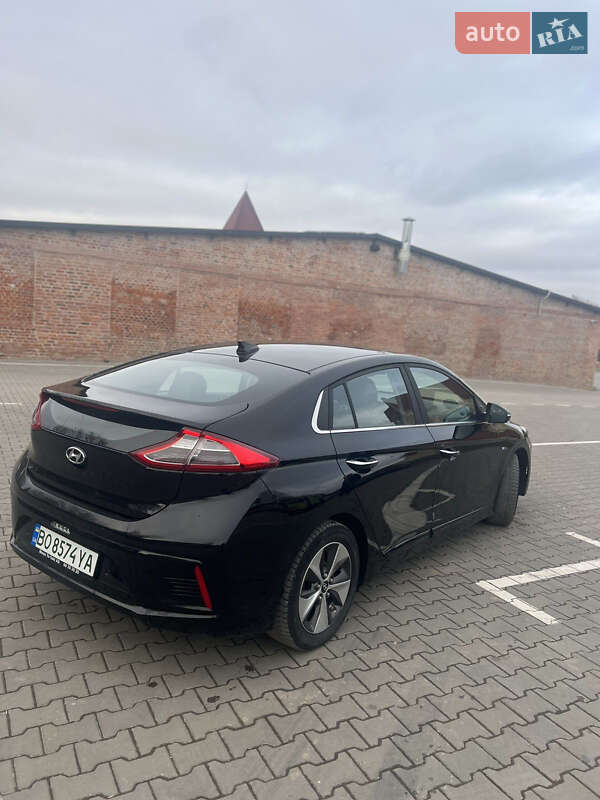 Хетчбек Hyundai Ioniq 2017 в Бережанах