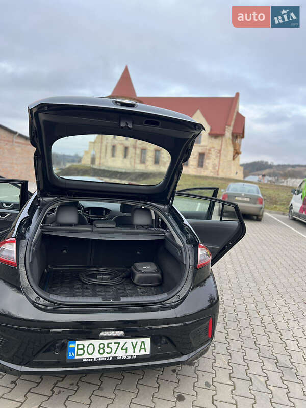 Хетчбек Hyundai Ioniq 2017 в Бережанах