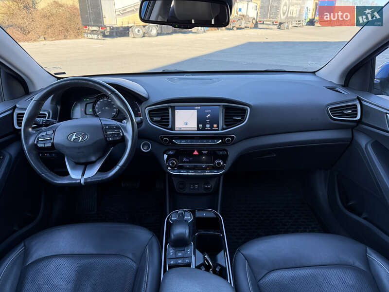 Хетчбек Hyundai Ioniq 2017 в Вінниці