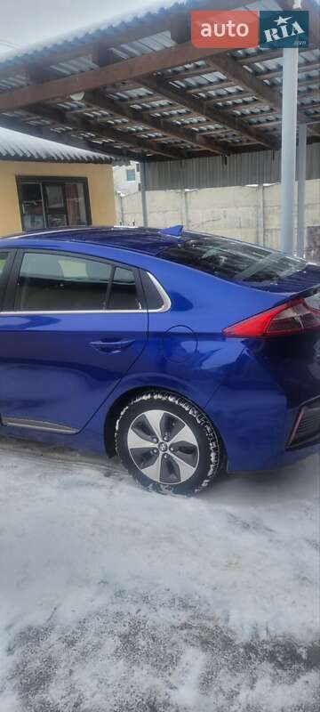 Хэтчбек Hyundai Ioniq 2018 в Харькове