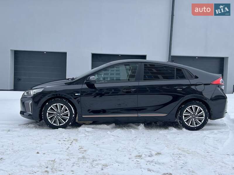 Хетчбек Hyundai Ioniq 2017 в Тернополі
