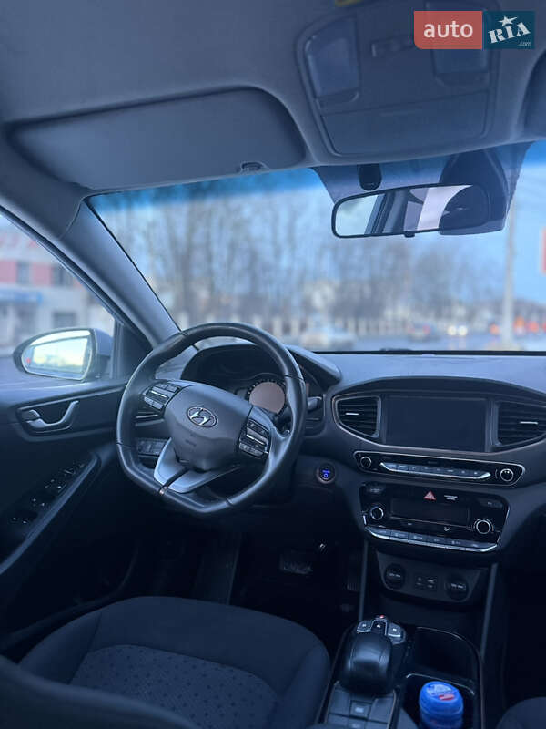 Хетчбек Hyundai Ioniq 2018 в Вінниці