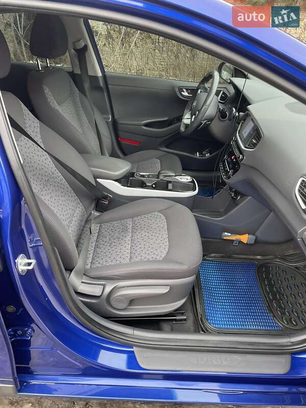 Хэтчбек Hyundai Ioniq 2019 в Виннице