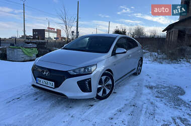 Хэтчбек Hyundai Ioniq 2018 в Ровно