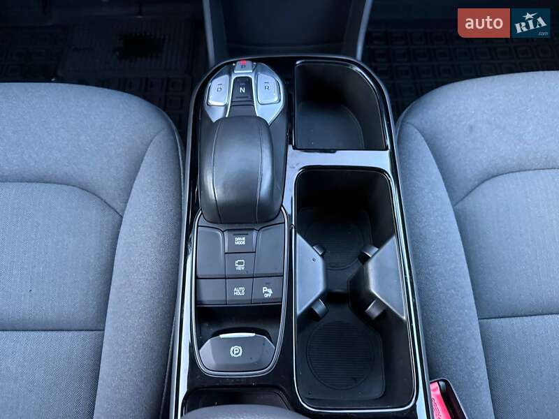 Ліфтбек Hyundai Ioniq 2021 в Києві