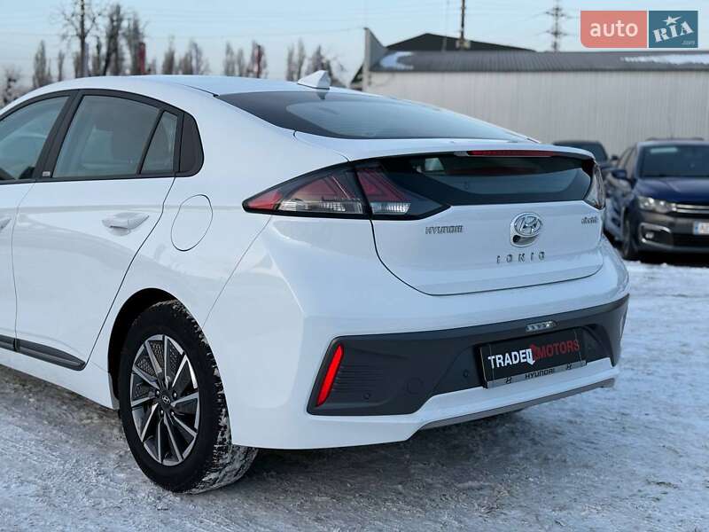 Ліфтбек Hyundai Ioniq 2021 в Києві