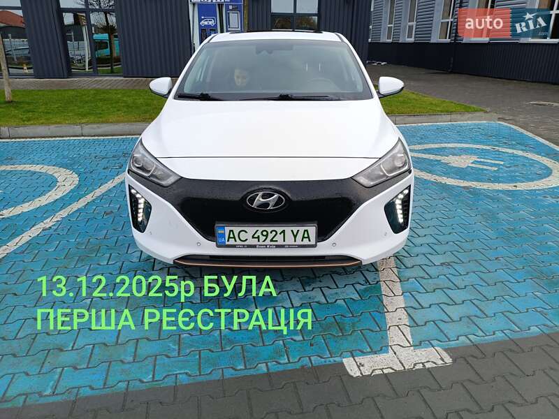 Хэтчбек Hyundai Ioniq 2018 в Луцке