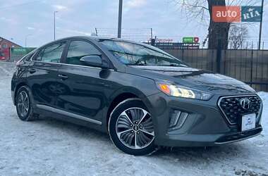 Лифтбек Hyundai Ioniq 2021 в Киеве