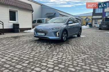 Хэтчбек Hyundai Ioniq 2018 в Ровно