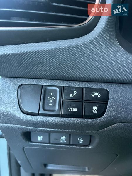 Хэтчбек Hyundai Ioniq 2018 в Ровно