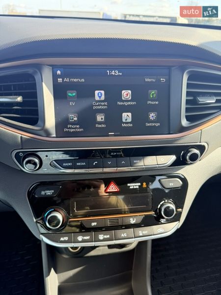 Хэтчбек Hyundai Ioniq 2017 в Бродах