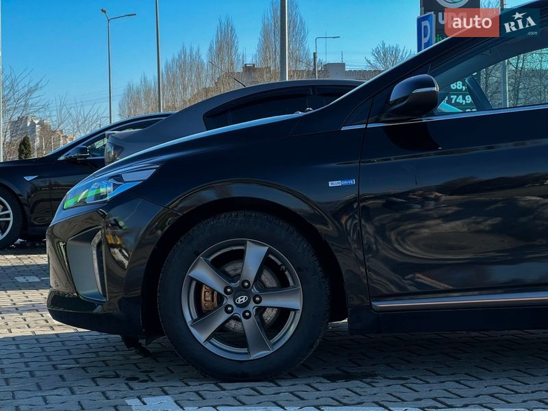 Хэтчбек Hyundai Ioniq 2017 в Кременчуге