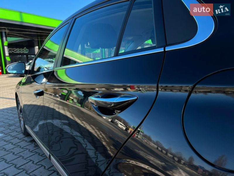 Хэтчбек Hyundai Ioniq 2017 в Кременчуге