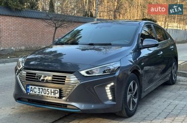 Хетчбек Hyundai Ioniq 2016 в Львові