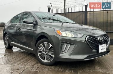 Лифтбек Hyundai Ioniq 2021 в Киеве