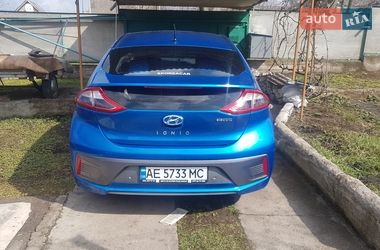 Хетчбек Hyundai Ioniq 2016 в Кам'янському