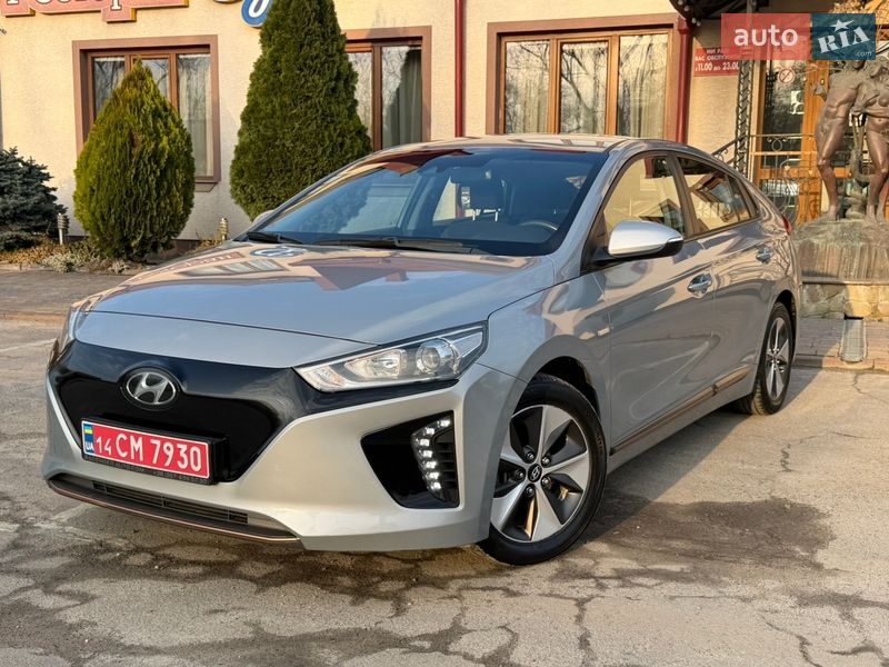Хэтчбек Hyundai Ioniq 2018 в Тернополе