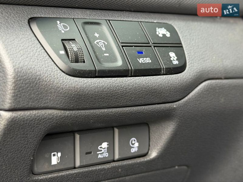 Хэтчбек Hyundai Ioniq 2018 в Тернополе