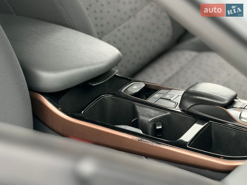 Хэтчбек Hyundai Ioniq 2018 в Тернополе