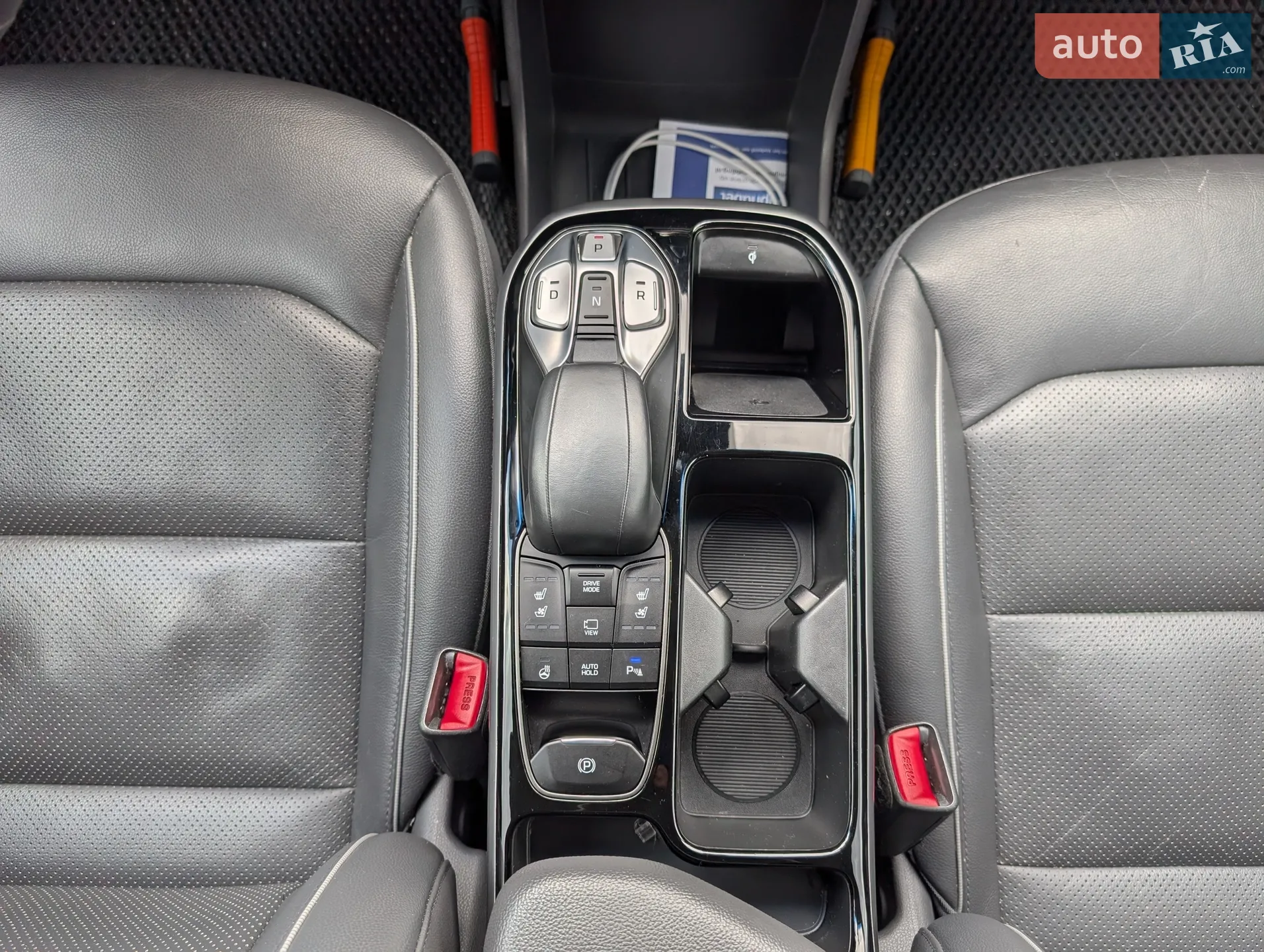 Hyundai Ioniq 2019 VIN KMHC851JFLU053455 фото оголошення 15 з 17
