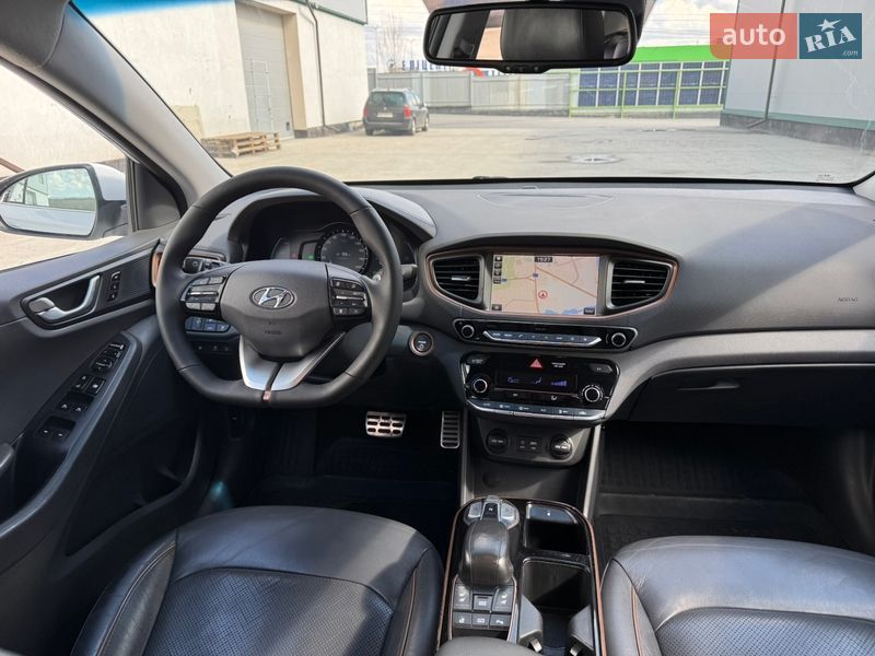 Хэтчбек Hyundai Ioniq 2017 в Виннице фото 40 Хэтчбек Hyundai Ioniq 2017 в Виннице