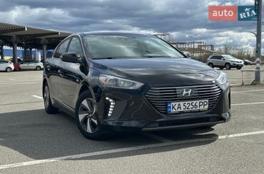 Хэтчбек Hyundai Ioniq 2017 в Киеве