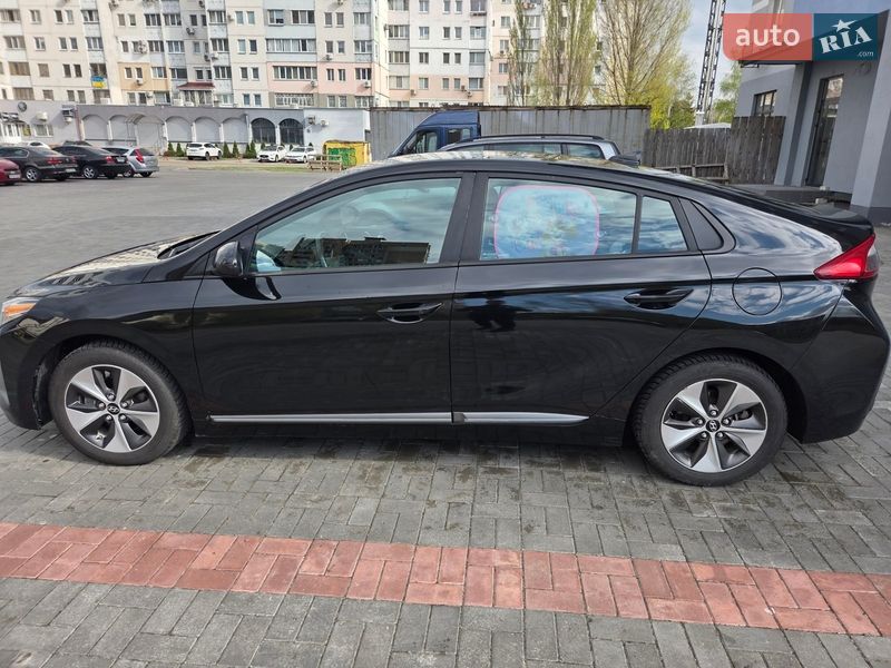 Хэтчбек Hyundai Ioniq 2017 в Черкассах