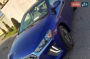 Лифтбек Hyundai Ioniq 2020 в Львове