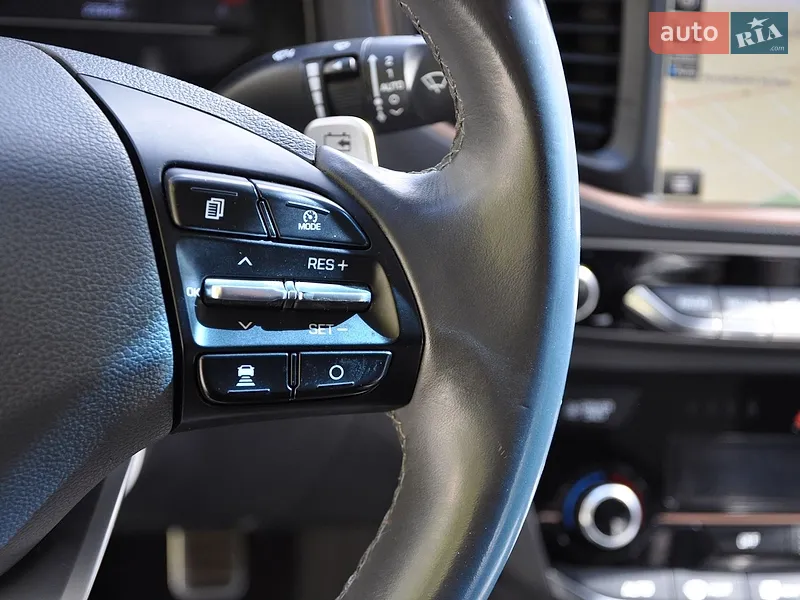 Hyundai Ioniq 2018 VIN KMHC851HFJU037787 фото оголошення 29 з 70