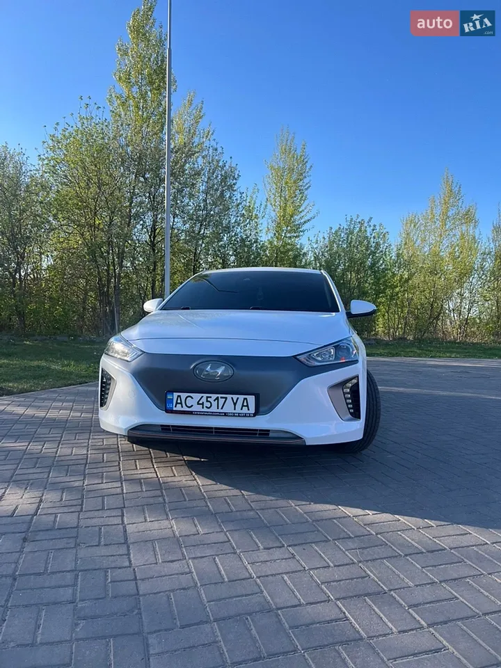 2017 Hyundai IONIQ - мініатюра 23