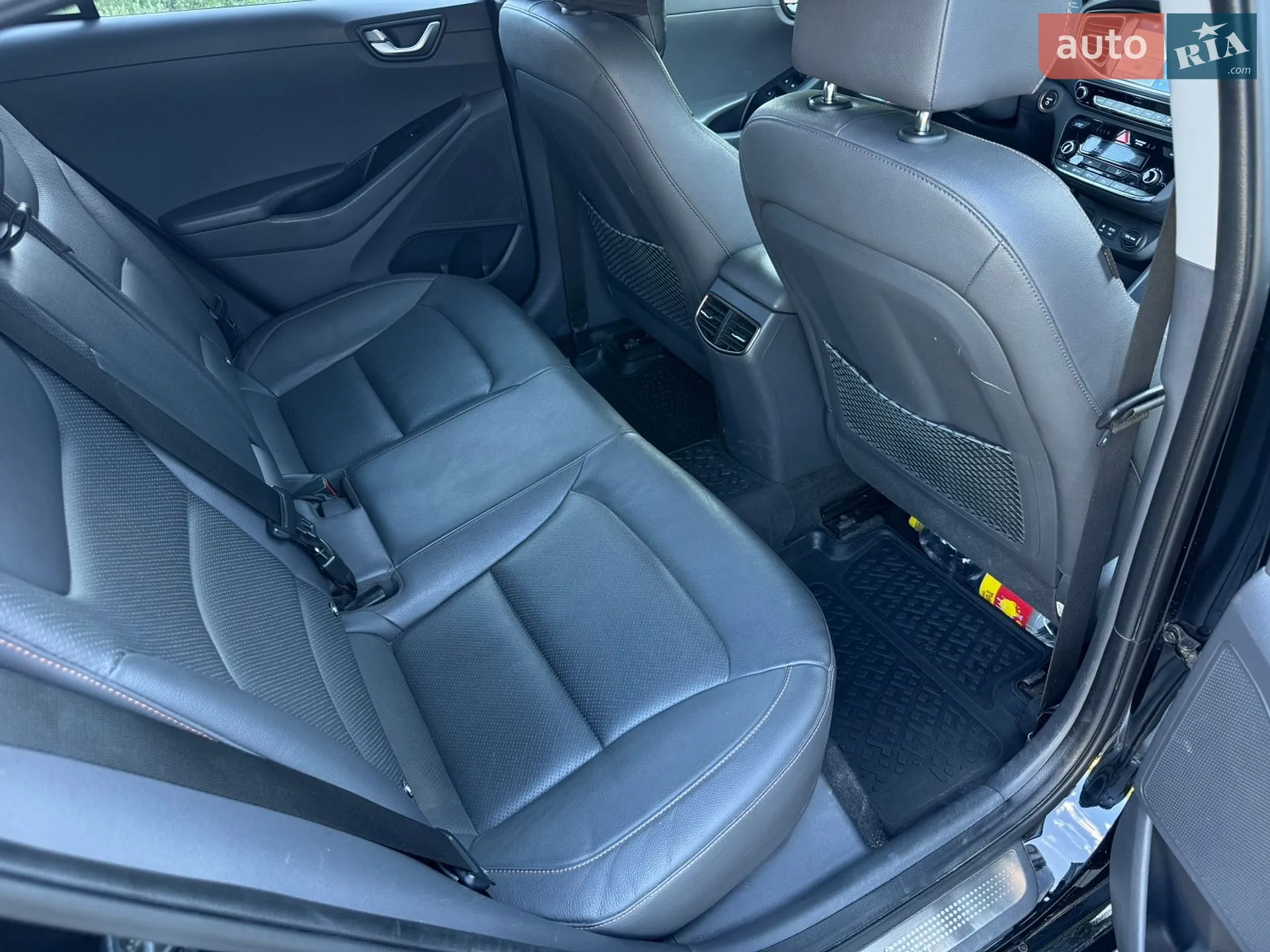 2017 Hyundai IONIQ - мініатюра 24