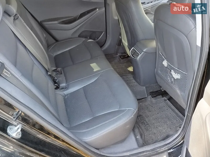 Hyundai Ioniq 2019 VIN KMHC05LH6KU047293 фото оголошення 4 з 49