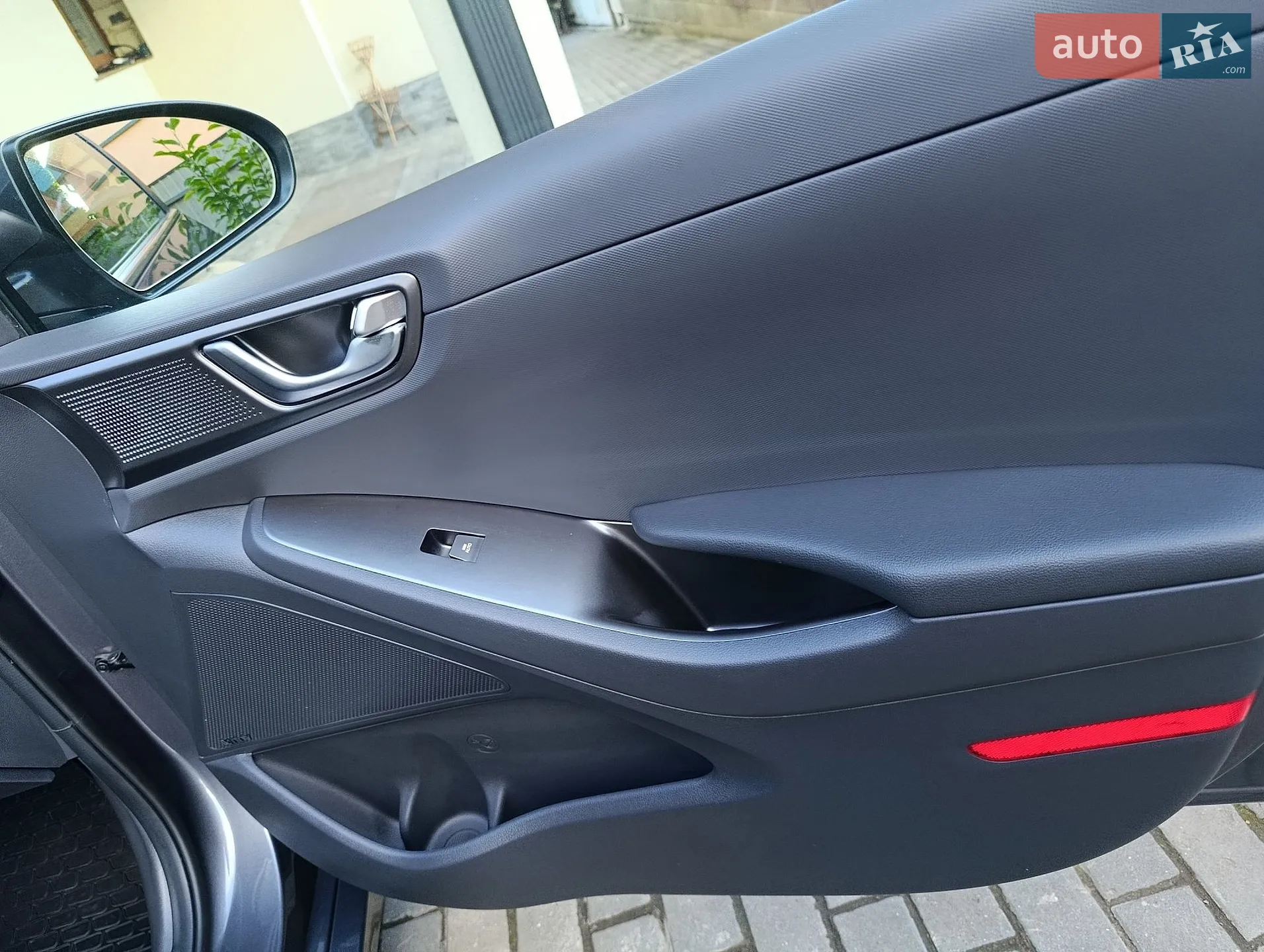 2020 Hyundai IONIQ - мініатюра 71