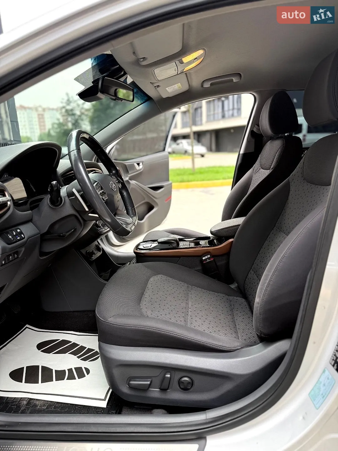 2016 Hyundai IONIQ - мініатюра 20