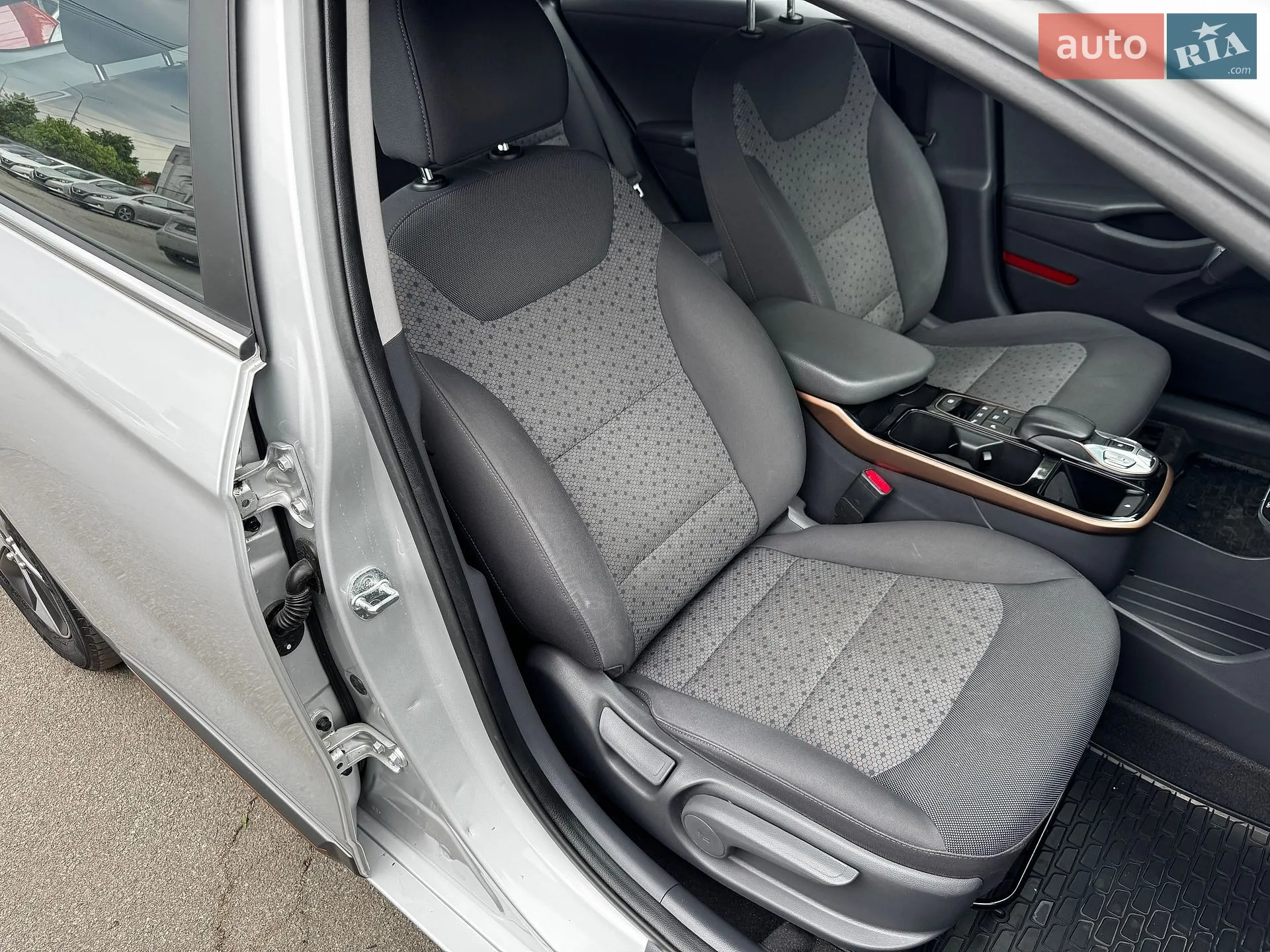 2019 Hyundai IONIQ - мініатюра 37