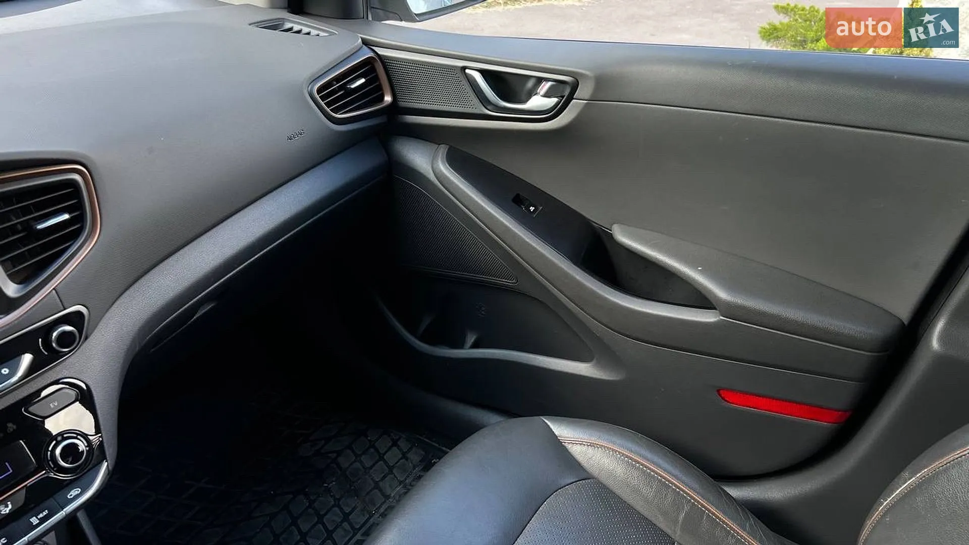 2019 Hyundai IONIQ - мініатюра 16
